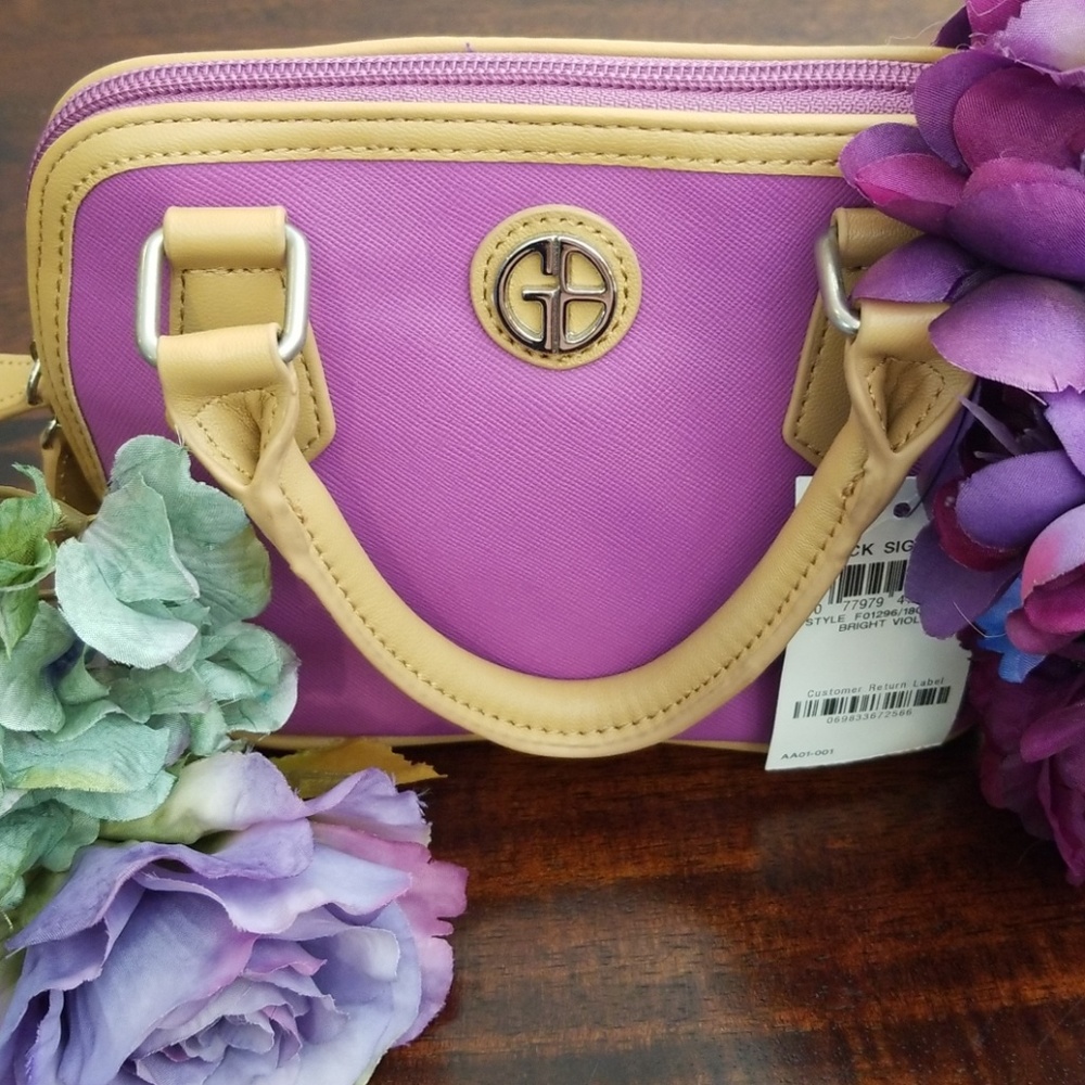 Giani Bernini Block Signature Bright Violet Mini